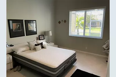 15864 SW 10th Street, Hollywood, FL 33027 - Photo 19