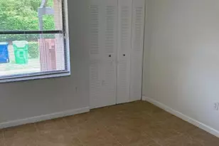 2714 N Nob Hill Rd, Sunrise, FL 33322 - Photo 9