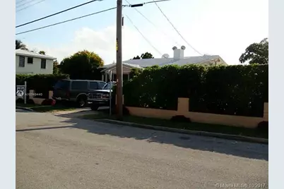 9324 Abbott Avenue, Surfside, FL 33154 - Photo 31