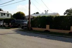 9324 Abbott Ave, Surfside, FL 33154 - Photo 31