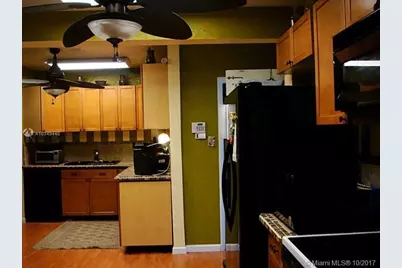 9324 Abbott Avenue, Surfside, FL 33154 - Photo 15