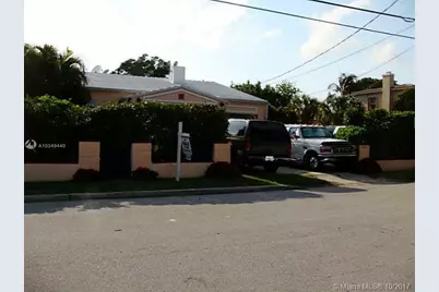 9324 Abbott Avenue, Surfside, FL 33154 - Photo 27