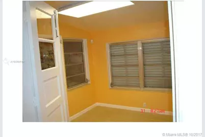 9324 Abbott Avenue, Surfside, FL 33154 - Photo 13