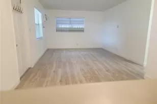 900 SW 11th St, Hallandale Beach, FL 33009 - Photo 13