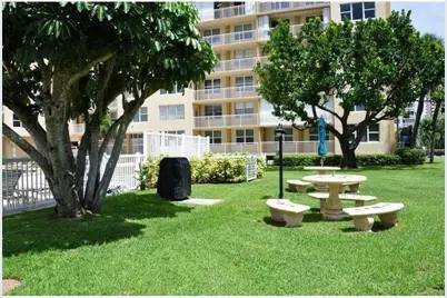 201 N Ocean Boulevard #1106, Pompano Beach, FL 33062 - Photo 15