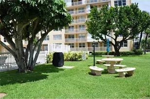 201 N Ocean Blvd, Pompano Beach, FL 33062 - Photo 15