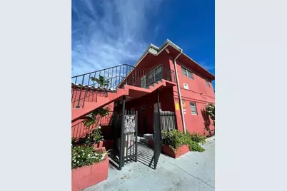 2417 N 19th Avenue #6, Hollywood, FL 33020 - Photo 5