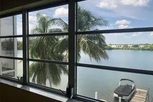 4311 Crystal Lake Dr, Deerfield Beach, FL 33064 - Photo 19