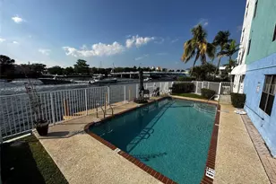 105 S Riverside Dr, Pompano Beach, FL 33062 - Photo 27