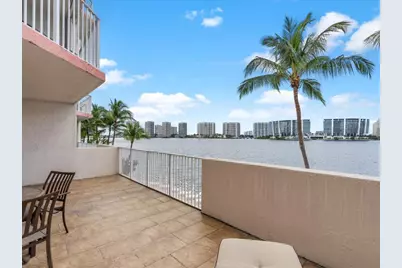 18260 N Bay Road #304, North Miami Beach, FL 33160 - Photo 33