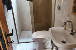 665 N Mussumes, Bridgewater, MA - Photo 27