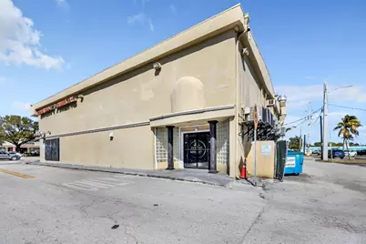 1222 NE 163 Street #1222, Miami, FL 33162 - Photo 9