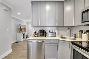 2617 NW 9th Ave, Wilton Manors, FL 33311 - Photo 3