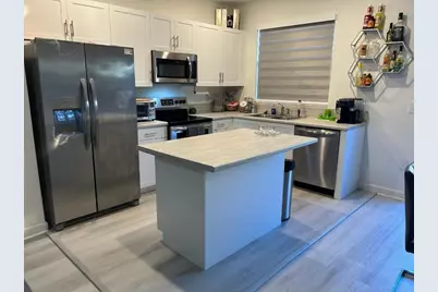 851 NE 211th Street, Miami, FL 33179 - Photo 7