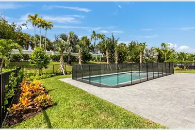 9224 Crestview Circle, Palm Beach Gardens, FL 33412 - Photo 21