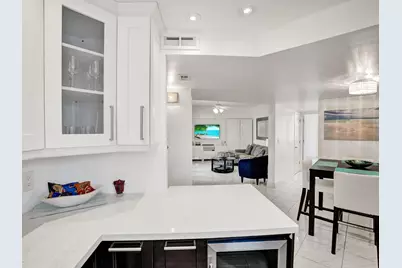 341 N Birch Road #415, Fort Lauderdale, FL 33304 - Photo 17