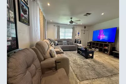 2302 NW 55th Street, Tamarac, FL 33309 - Photo 5