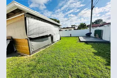 2302 NW 55th Street, Tamarac, FL 33309 - Photo 21