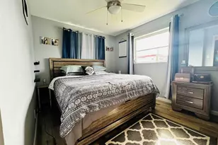 2302 NW 55th St, Tamarac, FL 33309 - Photo 11