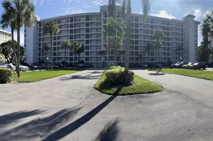 3100 N Palm Aire Dr, Pompano Beach, FL 33069 - Photo 1