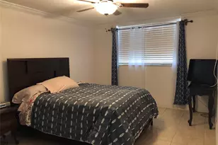 9091 Lime Bay Blvd, Tamarac, FL 33321 - Photo 5