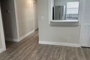 941 Crystal Lake Dr, Deerfield Beach, FL 33064 - Photo 9