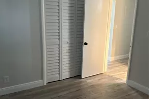 941 Crystal Lake Dr, Pompano Beach, FL 33064 - Photo 13