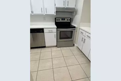 941 Crystal Lake Drive #201, Deerfield Beach, FL 33064 - Photo 5