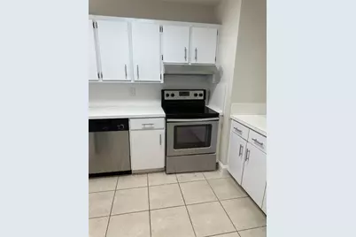 941 Crystal Lake Drive #201, Pompano Beach, FL 33064 - Photo 7