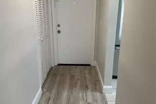 941 Crystal Lake Dr, Deerfield Beach, FL 33064 - Photo 1