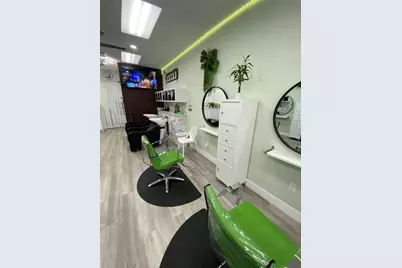 8357 W Sunrise Boulevard, Plantation, FL 33322 - Photo 17