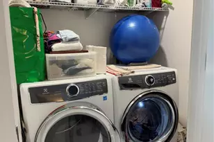 851 NE 1st Ave, Miami, FL 33132 - Photo 19