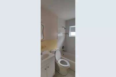 1473 Silver Beach Road, Riviera Beach, FL 33404 - Photo 7