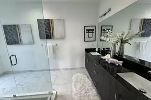 404 SE 22nd St, Fort Lauderdale, FL 33316 - Photo 7