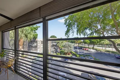 6301 N University Drive #319, Tamarac, FL 33321 - Photo 17