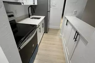 1000 NW 95th Terrace, Miami, FL 33150 - Photo 3