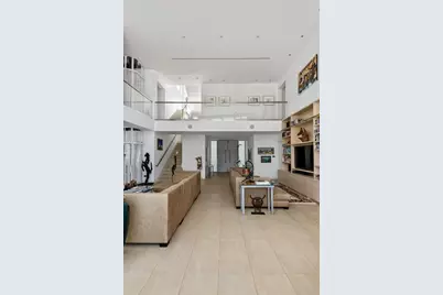 500 Isle Of Capri Drive, Fort Lauderdale, FL 33301 - Photo 11