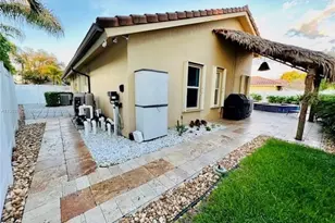 6972 NW 19th St, Margate, FL 33063 - Photo 7