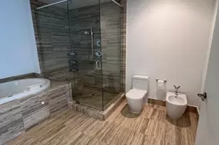 16001 Collins Ave, North Miami Beach, FL 33160 - Photo 31