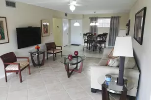 9420 S Hollybrook Lake Dr, Pembroke Pines, FL 33025 - Photo 13