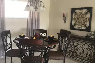 9420 S Hollybrook Lake Dr, Pembroke Pines, FL 33025 - Photo 7