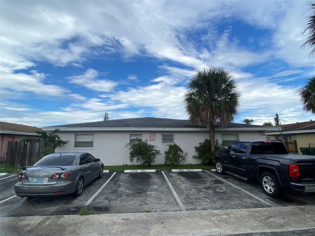 5709 NW 27th Ct - 5709 NW 27th Ct, Fort Lauderdale, FL 33313 Luxury Property | Jose Angel Pina