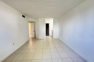 9401 Lime Bay Blvd, Tamarac, FL 33321 - Photo 9