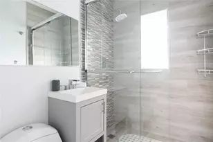 1020 N Victoria Park Rd, Fort Lauderdale, FL 33304 - Photo 15