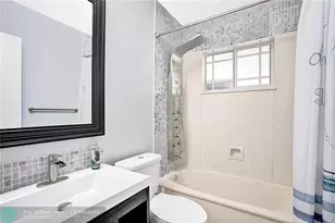 818 NW 28th Ct, Fort Lauderdale, FL 33311 - Photo 23