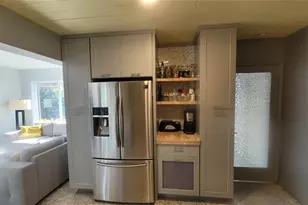 818 NW 28th Ct, Fort Lauderdale, FL 33311 - Photo 5