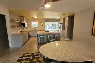 818 NW 28th Ct, Fort Lauderdale, FL 33311 - Photo 9