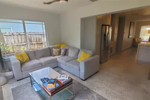 818 NW 28th Ct, Fort Lauderdale, FL 33311 - Photo 13