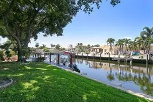 1323 NE 28th Ave, Pompano Beach, FL 33062 - Photo 19