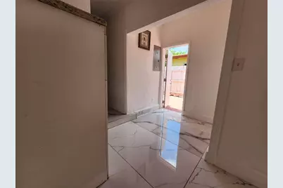 1570 NE 159th Street, North Miami Beach, FL 33162 - Photo 5